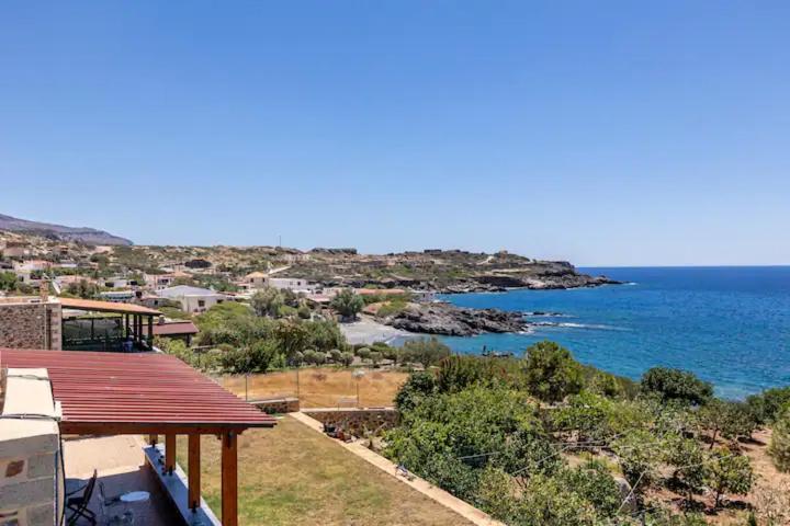 Traditional Stone House By The Sea... Kapetaniana Экстерьер фото